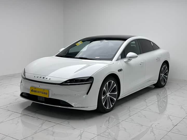 Фото 1 - Luxeed S7