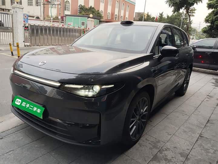 Фото 1 - Leapmotor C10