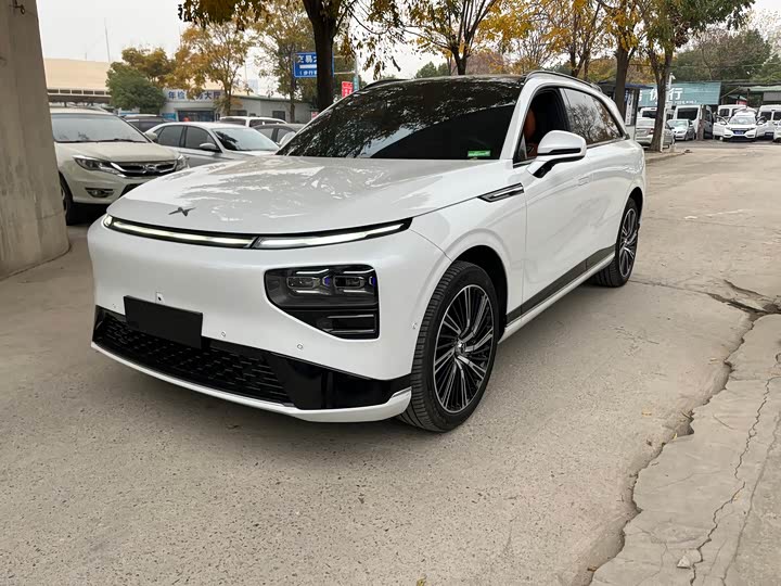 Фото 1 - XPeng G9