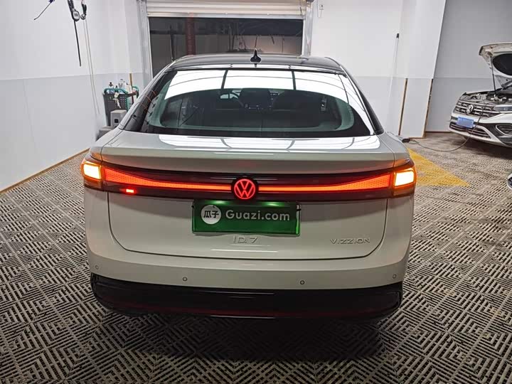 Фото 6 - Volkswagen ID.7 Vizzion