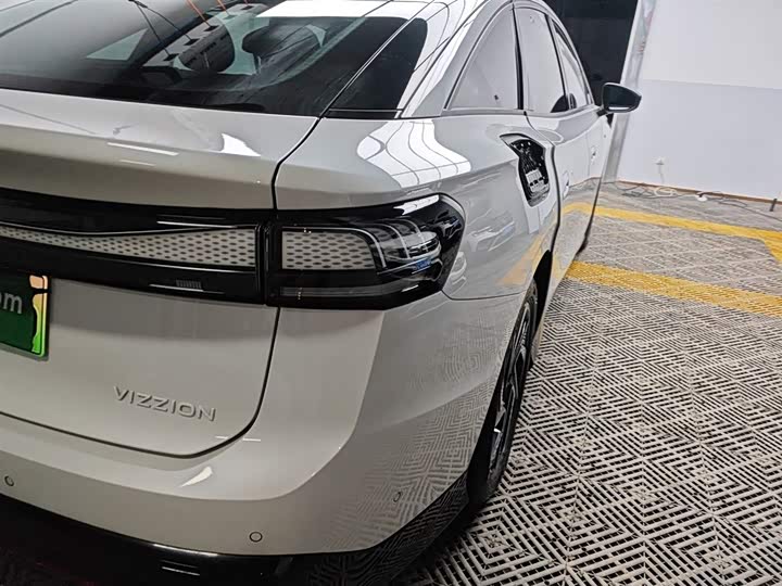 Фото 8 - Volkswagen ID.7 Vizzion