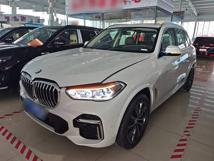 Фото 1 - BMW X5