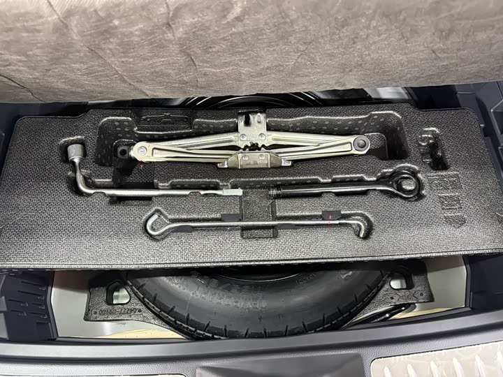 Фото 7 - Toyota Venza