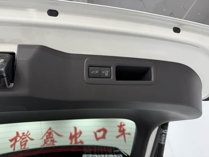 Фото 8 - Toyota Venza