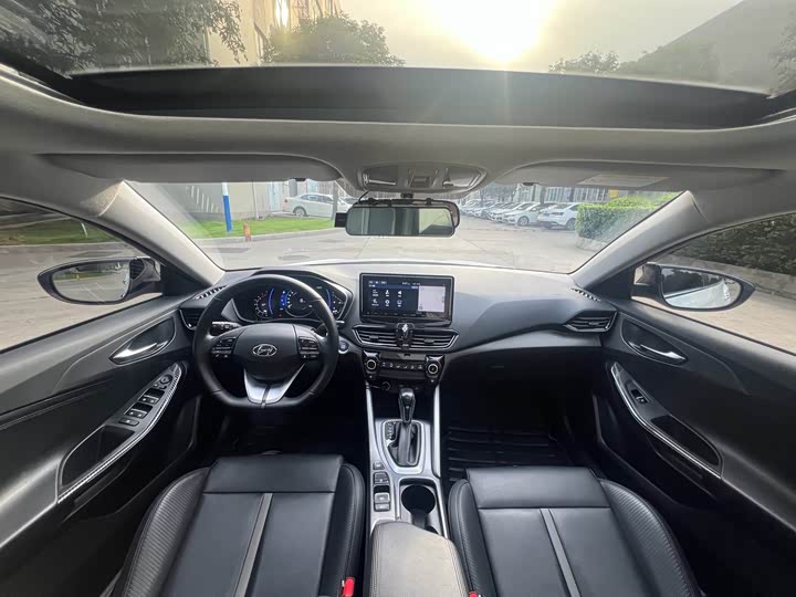 Фото 8 - Hyundai Lafesta