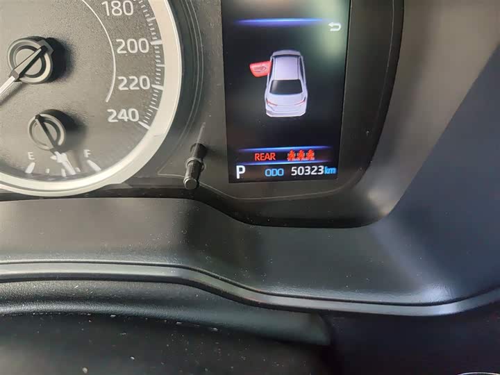 Фото 5 - Toyota Corolla