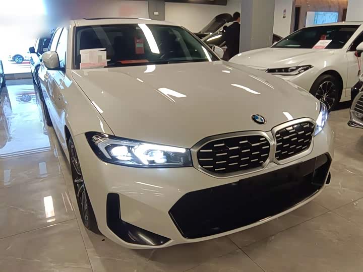 Фото 4 - BMW 3 Series