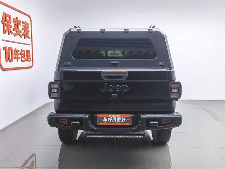 Фото 4 - Jeep Gladiator