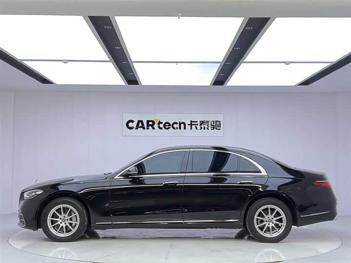 Фото 2 - Mercedes-Benz S-Class