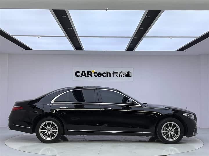 Фото 7 - Mercedes-Benz S-Class