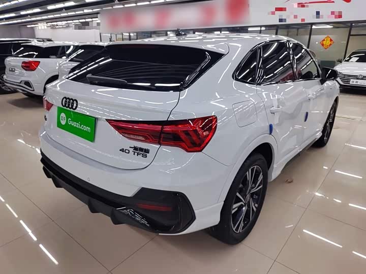 Фото 7 - Audi Q3 Sportback