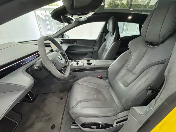 Фото 4 - Lotus Emeya