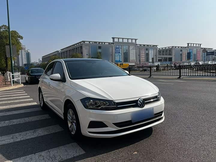 Фото 4 - Volkswagen Polo