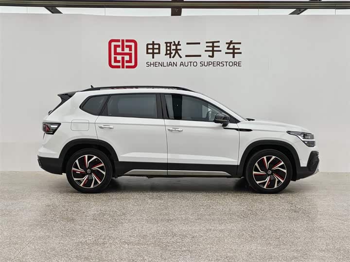 Фото 5 - Volkswagen Tharu