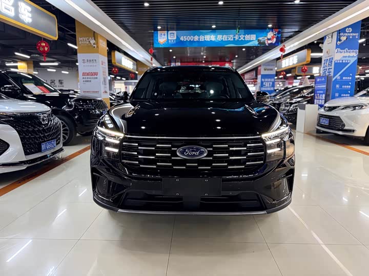 Фото 2 - Ford Edge