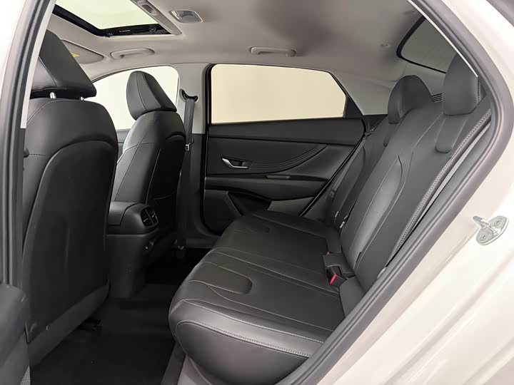 Фото 7 - Hyundai Elantra N line