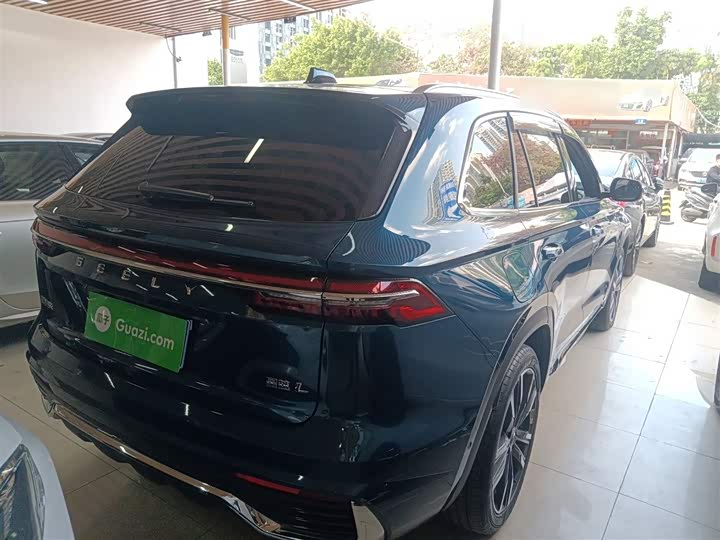 Фото 7 - Geely Monjaro