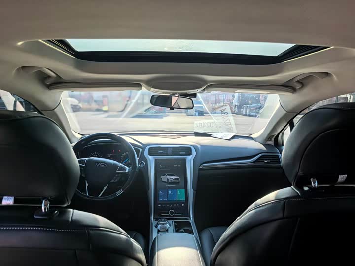 Фото 6 - Ford Mondeo