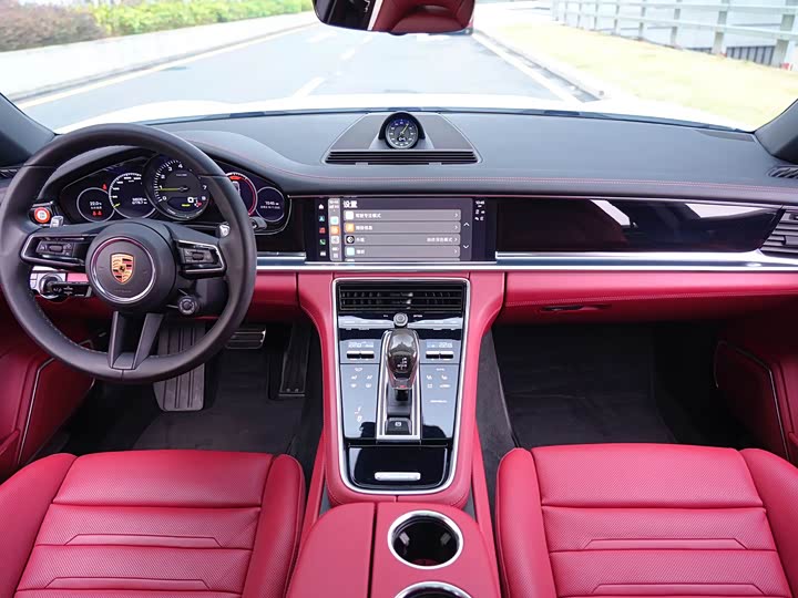 Фото 8 - Porsche Panamera Hybrid