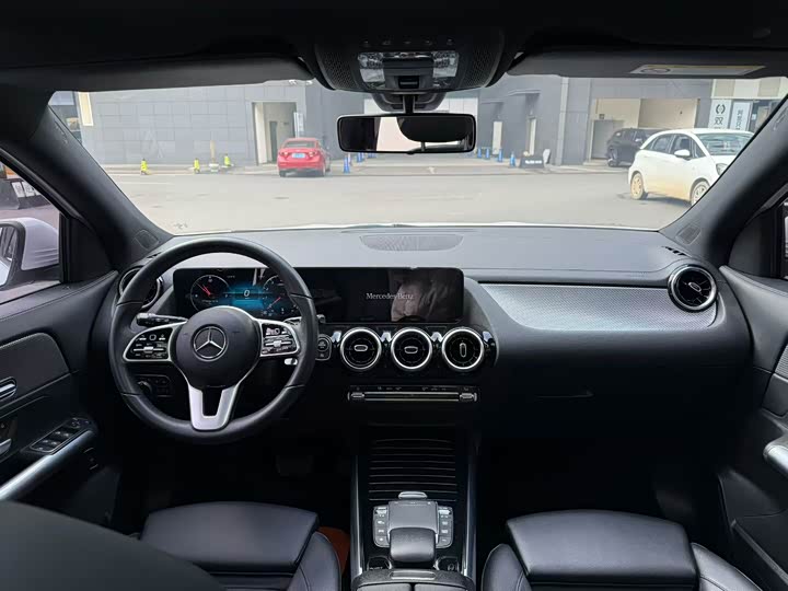 Фото 5 - Mercedes-Benz GLA-Class