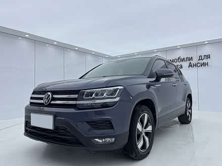 Фото 1 - Volkswagen Tharu