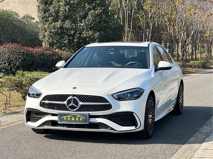 Фото 1 - Mercedes-Benz C-Class