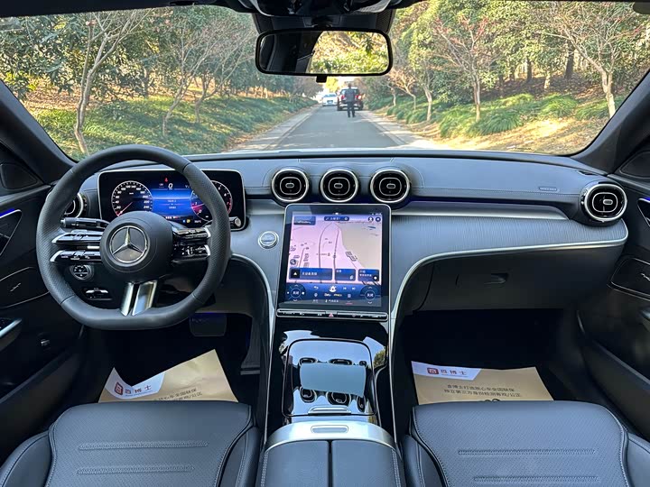 Фото 7 - Mercedes-Benz C-Class