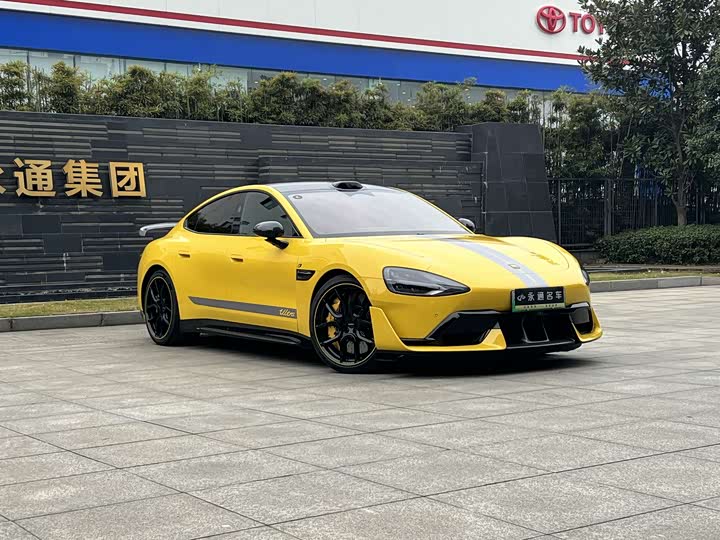 Фото 3 - Xiaomi SU7 Ultra