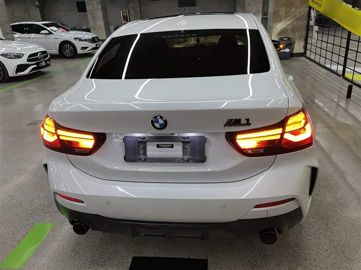 Фото 6 - BMW 1 Series