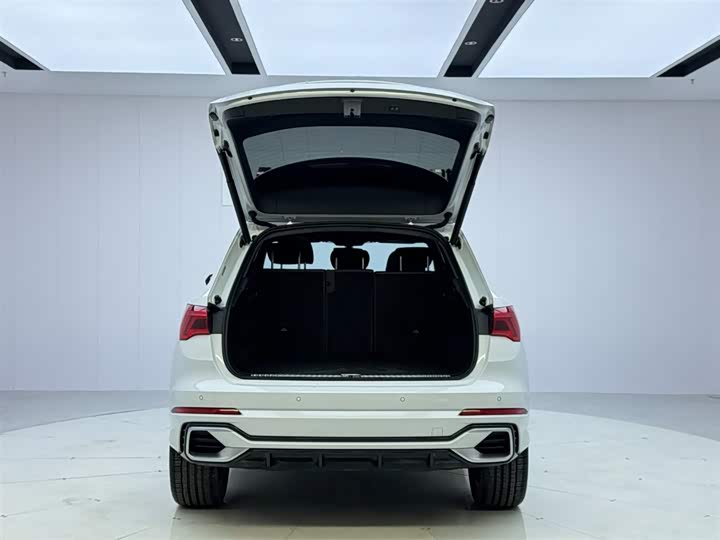 Фото 9 - Audi Q3