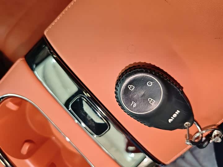 Фото 9 - GAC Aion RT