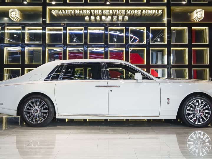Фото 7 - Rolls-Royce Phantom