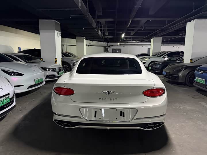 Фото 6 - Bentley Continental GT