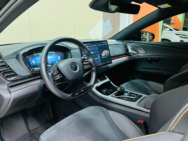 Фото 7 - BYD Han