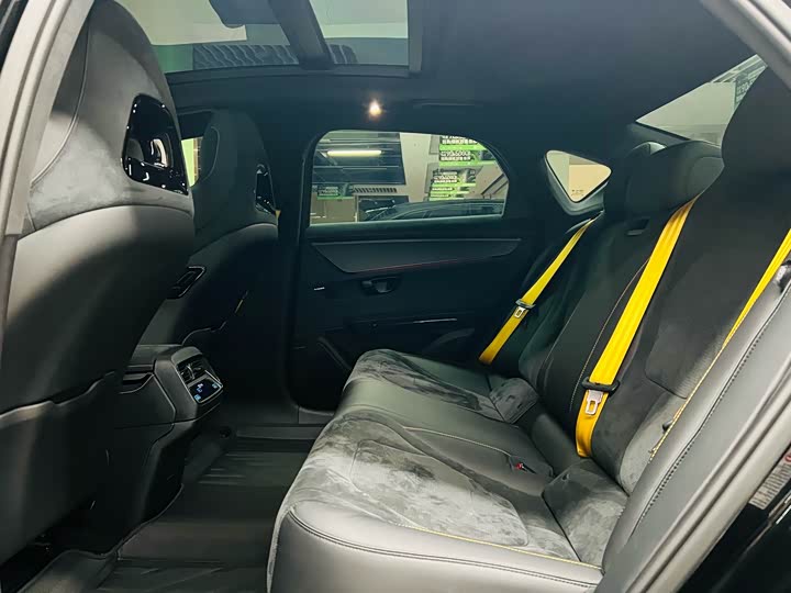 Фото 9 - BYD Han