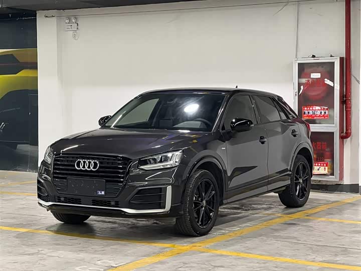 Фото 1 - Audi Q2L