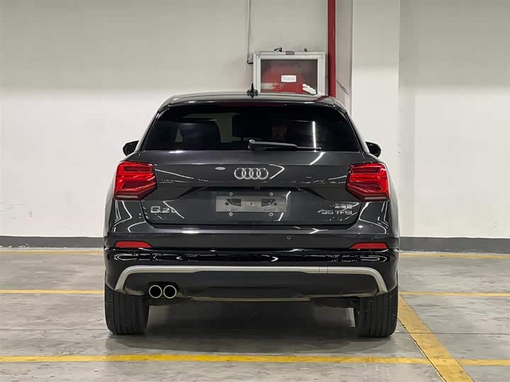 Фото 6 - Audi Q2L