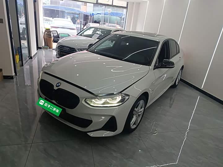 Фото 1 - BMW 1 Series