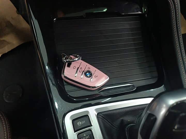 Фото 9 - BMW 1 Series