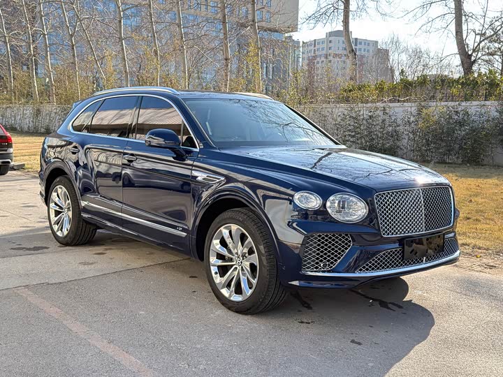 Фото 1 - Bentley Bentayga