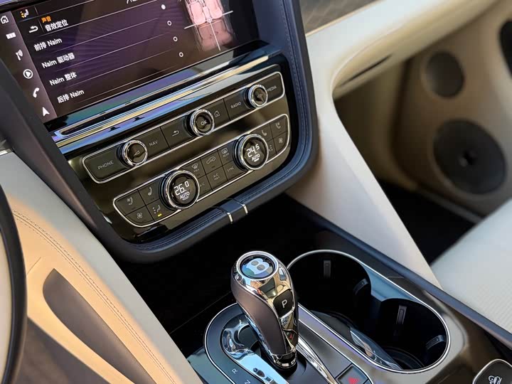 Фото 7 - Bentley Bentayga