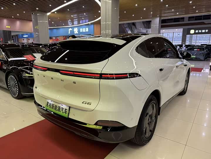 Фото 4 - XPeng G6