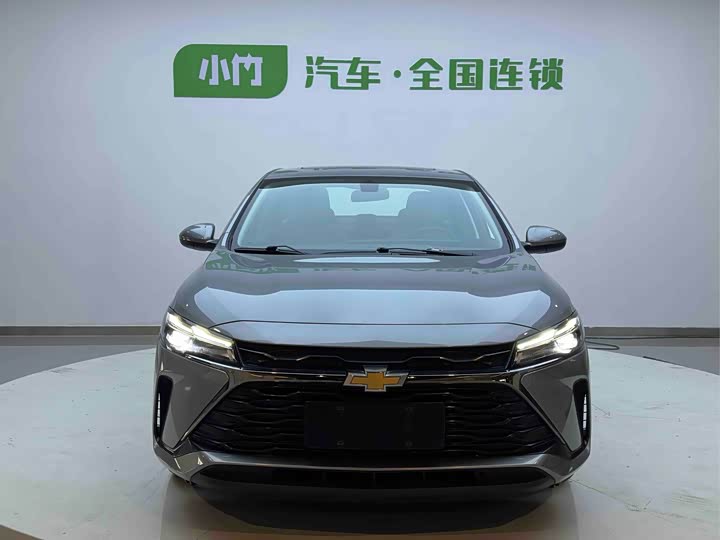 Фото 2 - Chevrolet Monza