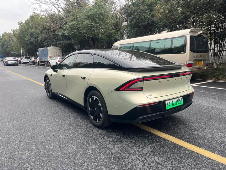 Фото 4 - XPeng F57