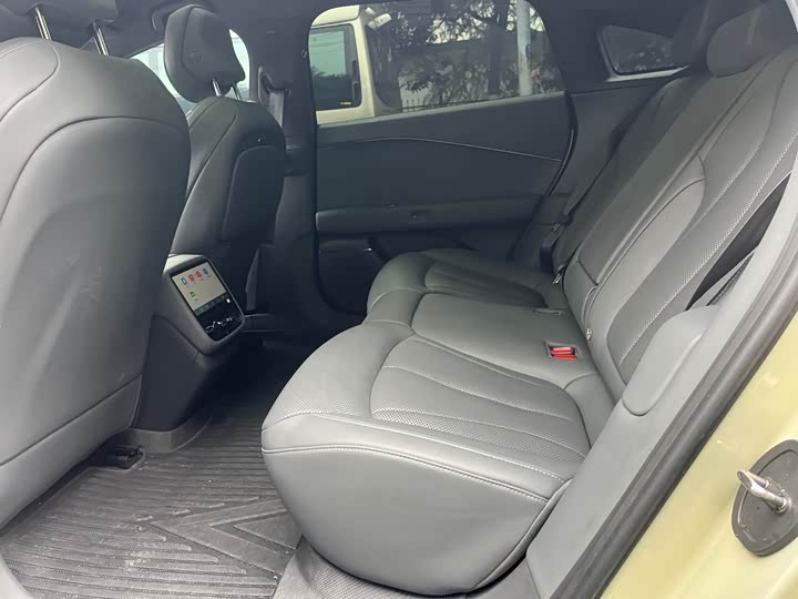 Фото 9 - XPeng F57