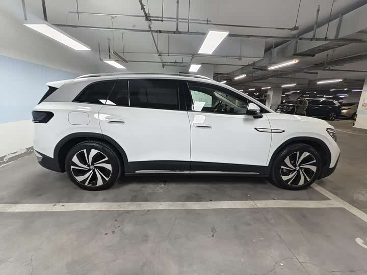 Фото 4 - Volkswagen ID.6 Crozz