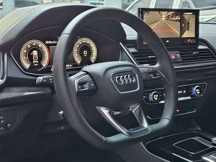 Фото 3 - Audi Q5L Sportback