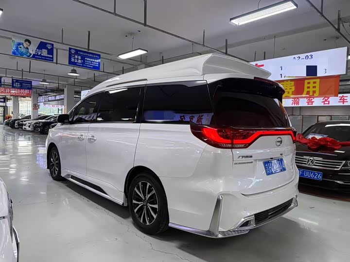 Фото 6 - GAC Trumpchi M8