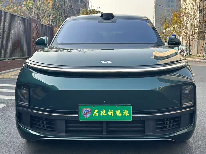 Фото 2 - LiXiang L9