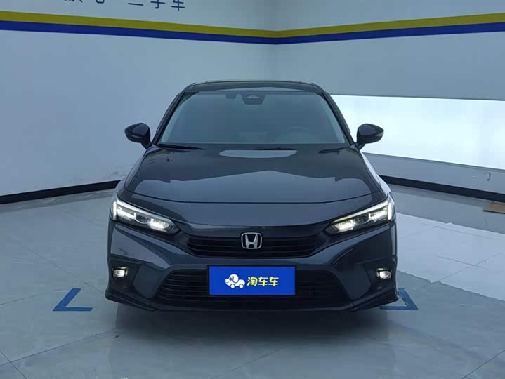 Фото 2 - Honda Civic